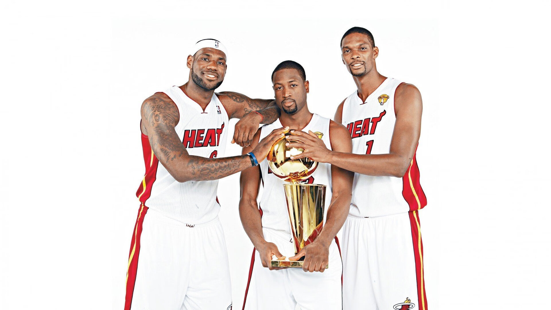 次世代技术助阵：智能球桌引领运动新潮流，智能球馆